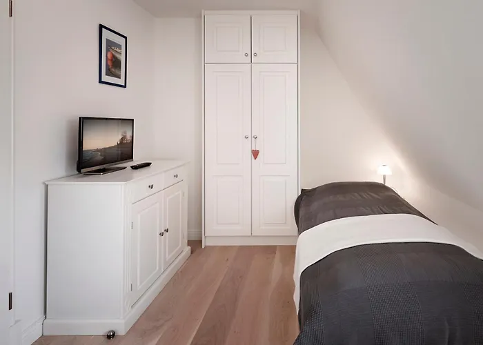 Haus Maximilian Semesterbostad Nieblum